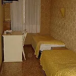 Airone Отель 2*